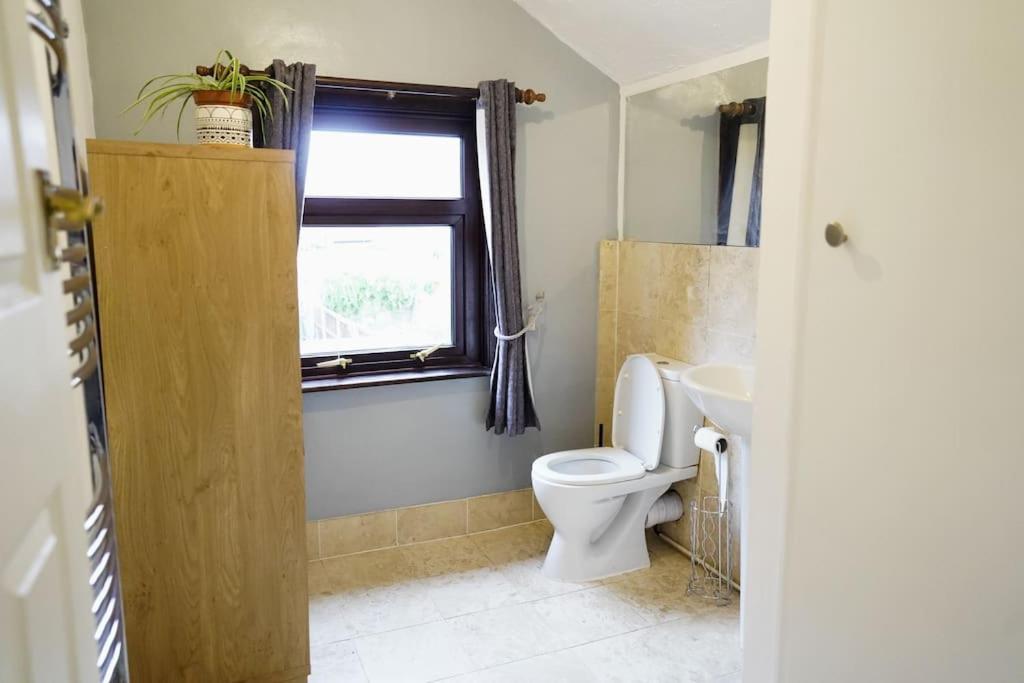 2br W/ En-suite Toilet, Town Centre Ipswich. Ipswich